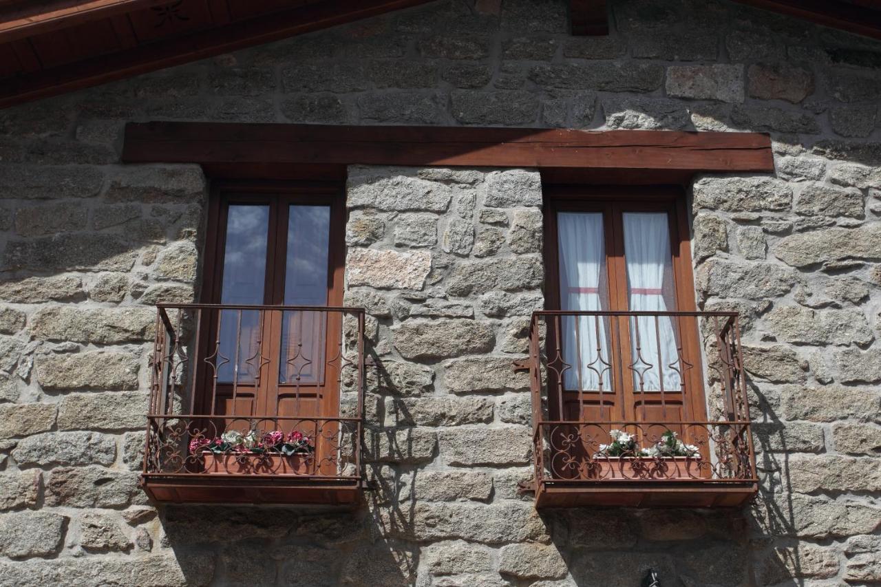 Willa El Balconcillo Del Alberche Navaluenga Zewnętrze zdjęcie