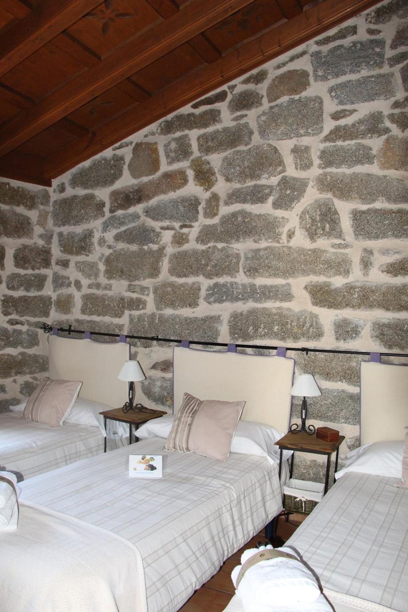 Willa El Balconcillo Del Alberche Navaluenga Zewnętrze zdjęcie